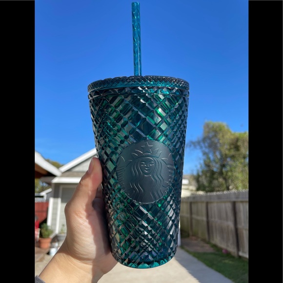 Starbucks winter release 2021